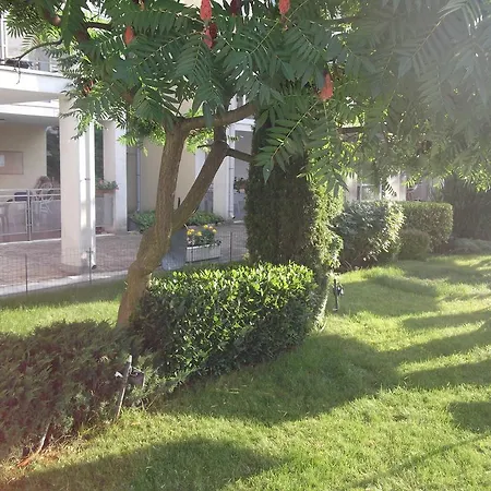 Aparment In Elit 2 阳光海滩